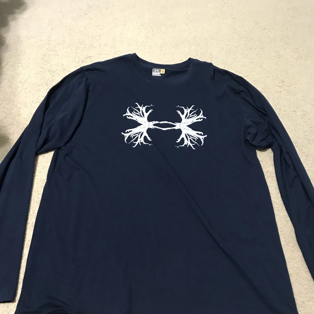 Under armor long sleeve tee